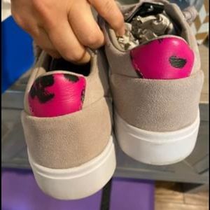 Worn 1x Pink Leopard Adidas Sleek Athleisure Sz 7